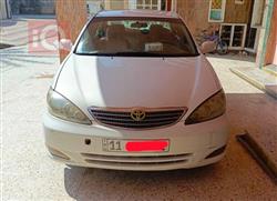 تۆیۆتا کامری